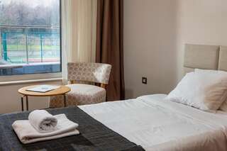 Отель Park Hotel & Spa Boyana София Single Room with Park View - Free SPA Access-1